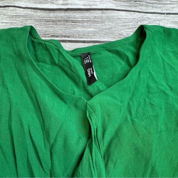 MNG Basics Women's Sleeveless Crinkle Ruffle Detail Tank Blouse Emerald Green 8 - Picture 3 of 12